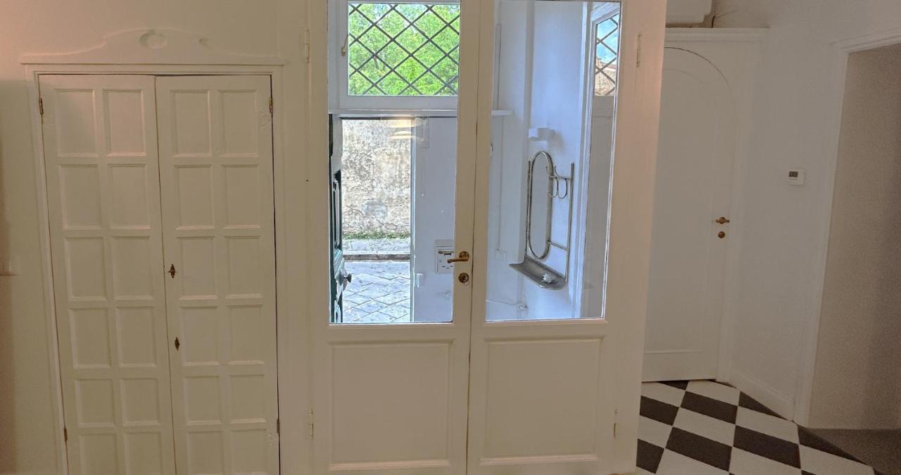 New Quiet Central Flat - Santa Croce Home View - Servizi Флоренція Екстер'єр фото