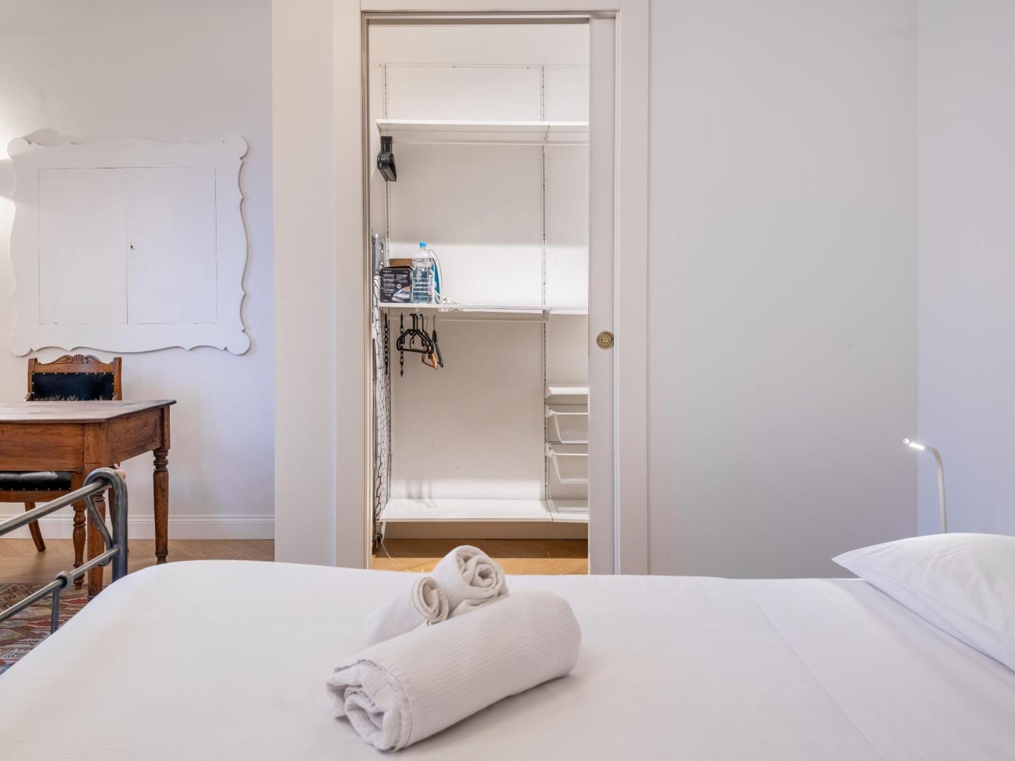 New Quiet Central Flat - Santa Croce Home View - Servizi Флоренція Екстер'єр фото