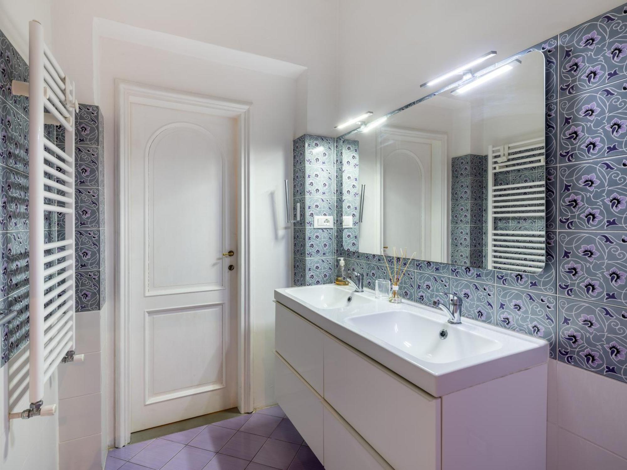 New Quiet Central Flat - Santa Croce Home View - Servizi Флоренція Екстер'єр фото